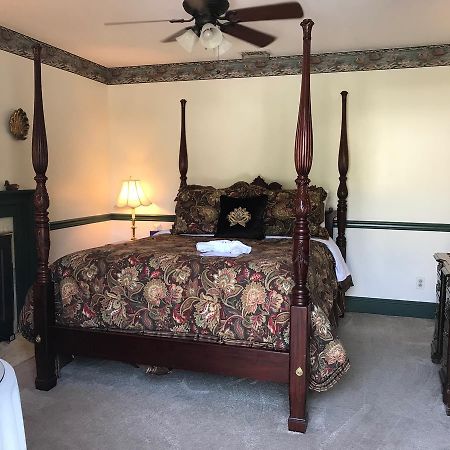 Parsonage Inn Bed And Breakfast Saint Michaels Buitenkant foto