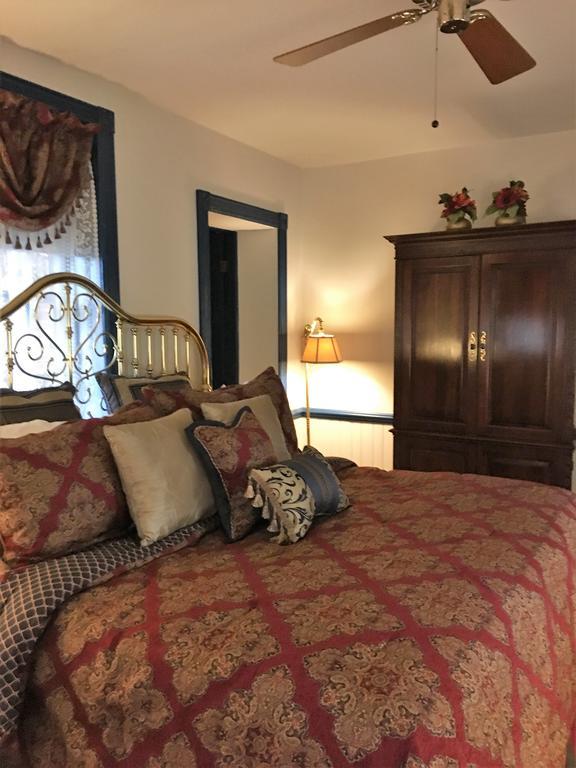 Parsonage Inn Bed And Breakfast Saint Michaels Buitenkant foto