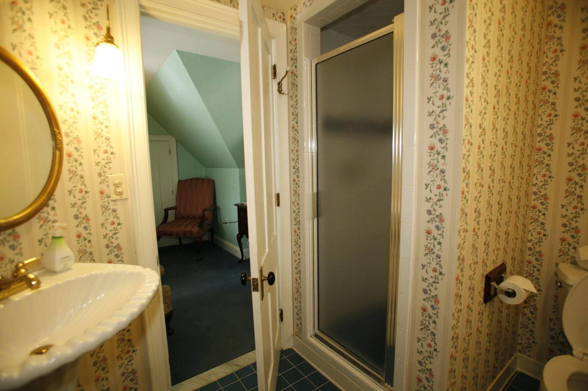 Parsonage Inn Bed And Breakfast Saint Michaels Buitenkant foto
