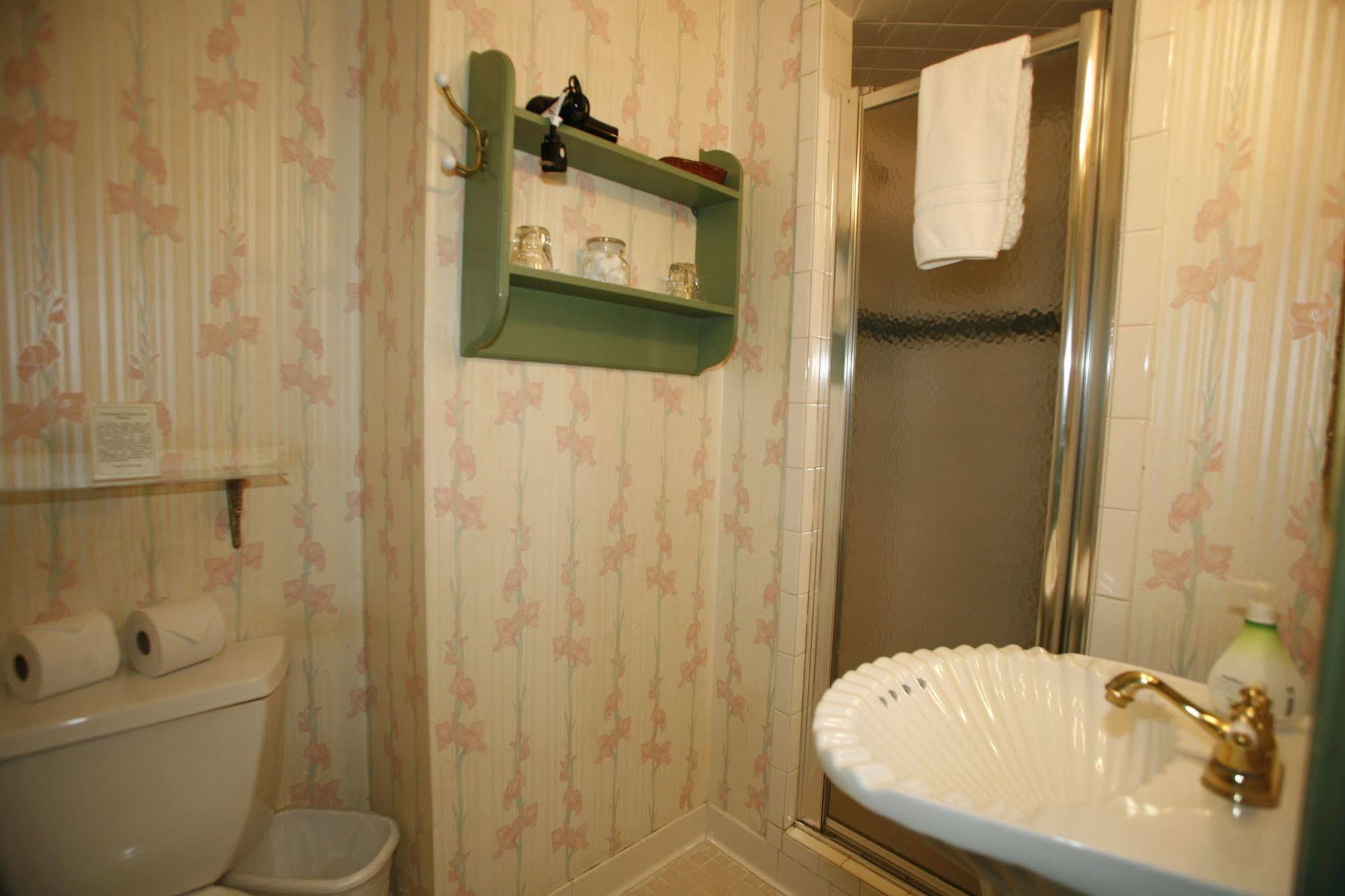 Parsonage Inn Bed And Breakfast Saint Michaels Buitenkant foto