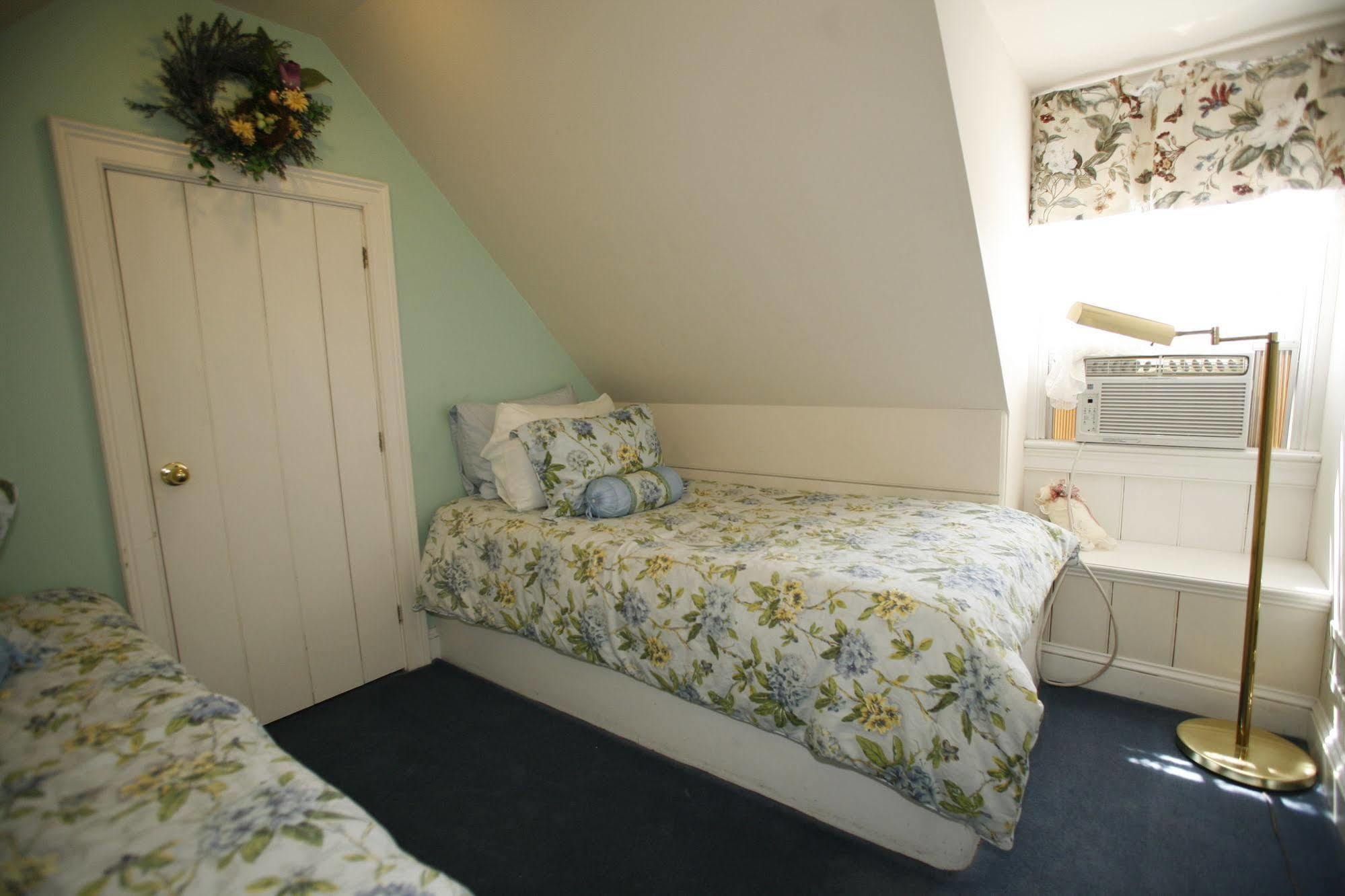 Parsonage Inn Bed And Breakfast Saint Michaels Buitenkant foto